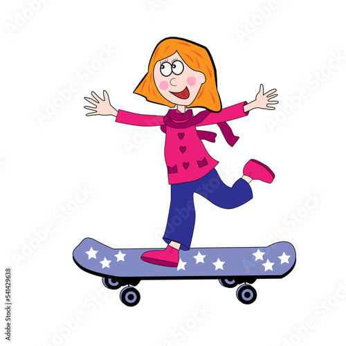 Niña feliz montada en un skate.