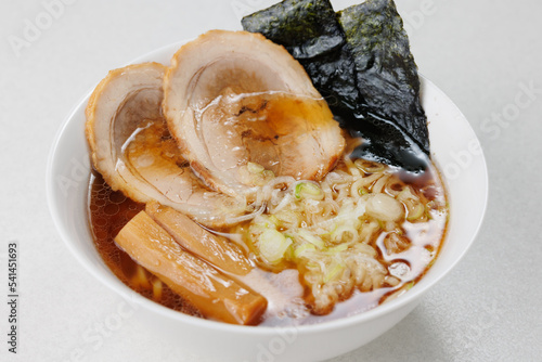 醤油ラーメン