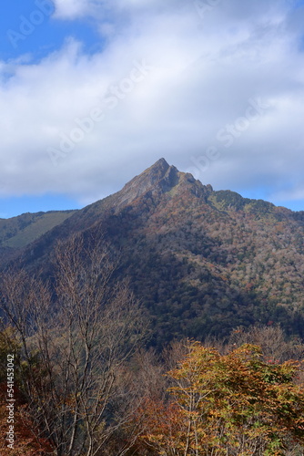 石鎚山の景観　南尖峰　秋　（日本百名山　愛媛県） © mitumal 