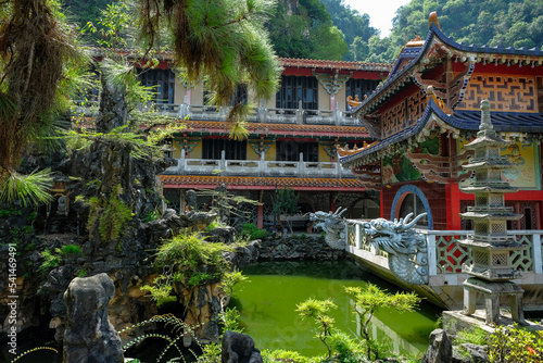 Obraz na plátně Ipoh, Malaysia - October 2022: Views of the Sam Poh Tong Temple, Chinese temple built within a limestone cave on October 19, 2022 in Ipoh, Malaysia