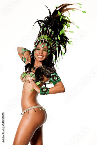 Linda passista dançarina de samba do carnaval do Rio de Janeiro, Brasil. photo