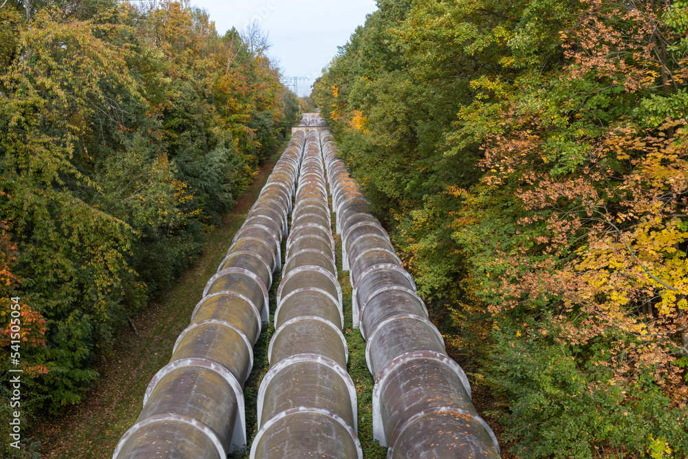 water supply pipe to the pumped storage power plant of the almost 100-year-old power plant in Niederwartha, Saxony water supply pipe to the pumped storage power plant of the almost 100-year-old power plant in Niederwartha, Saxony