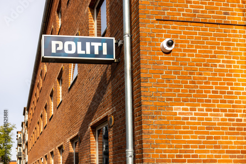 A photo showing a sign of police in Denmark. Politi. 