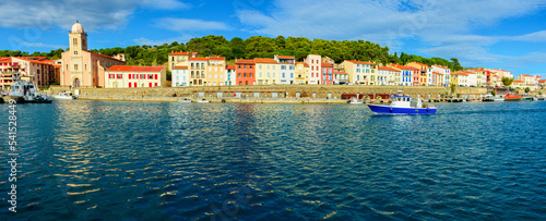 Fototapeta Naklejka Na Ścianę i Meble -  The beautiful seaside town of Port Vendres, in the South of France near the Spanish border.