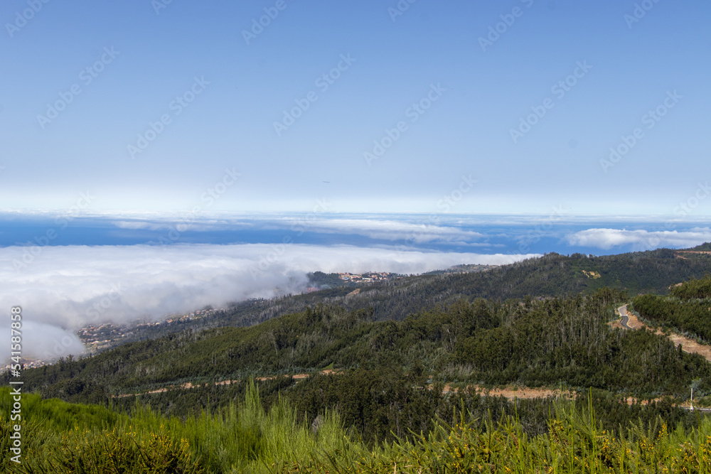 Levada das 25 Fontes - mountain tops Levada das 25 Fontes - mountain tops