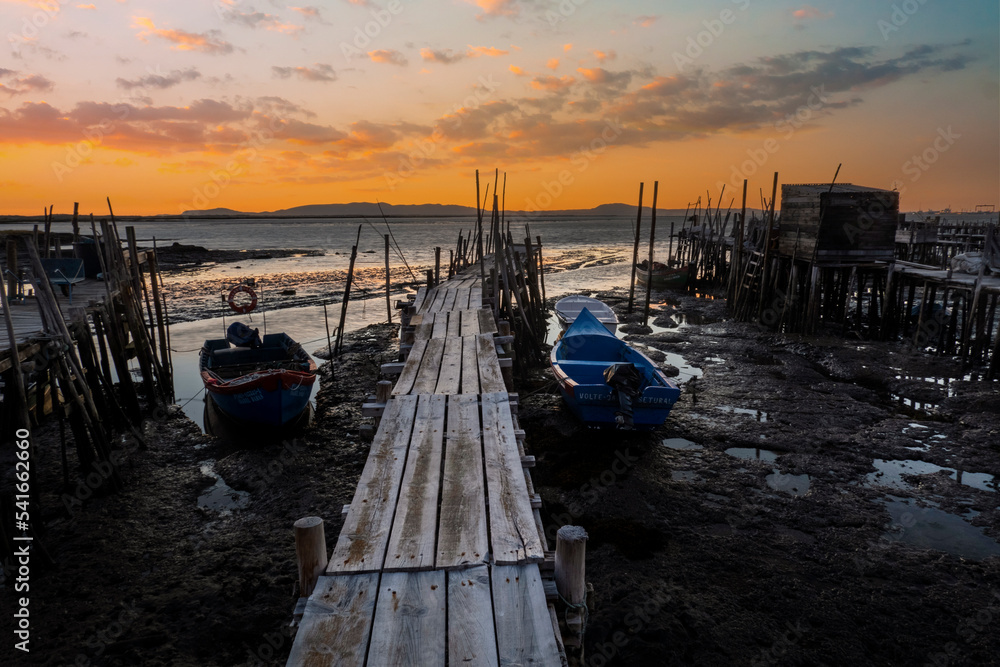 Fototapeta premium Old wooden palaphitic docks