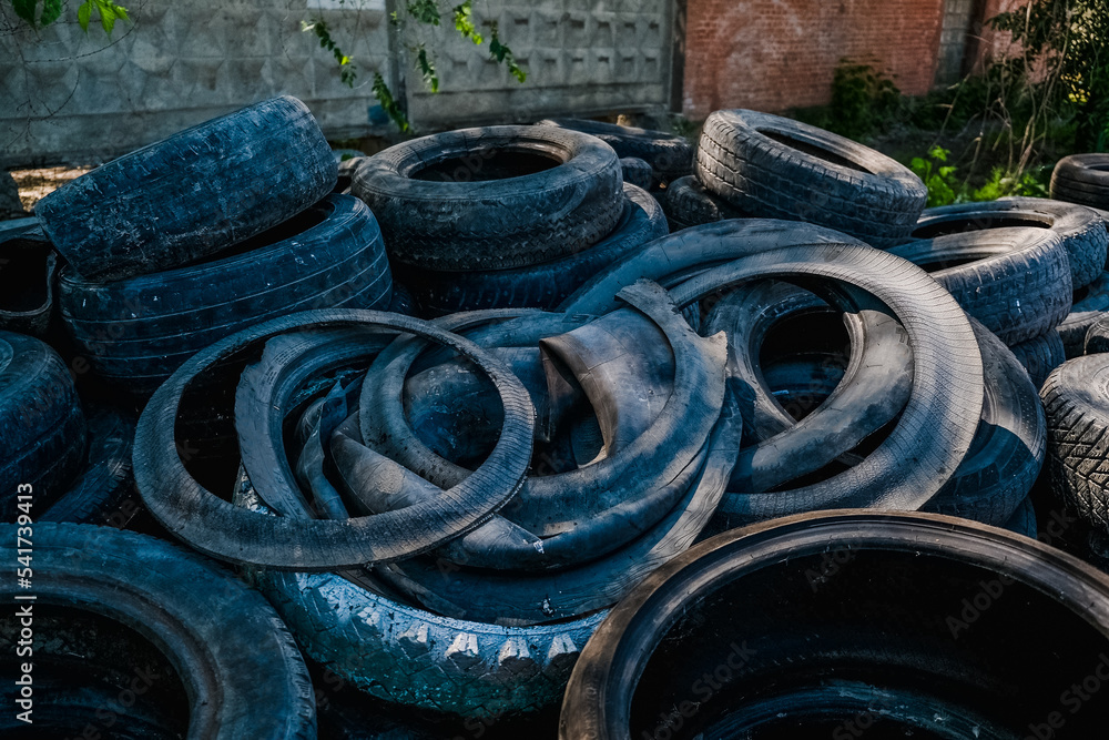 Disposal of waste tires. Worn out wheels for recycling. Disposal of waste tires. Worn out wheels for recycling.