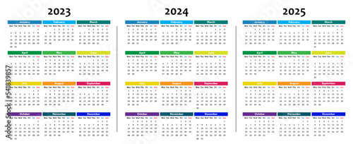 Standard Calendars displayed on three months rows 
