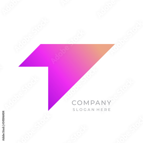 Initial letter T or T7 monogram logo design. vector Stock logo T