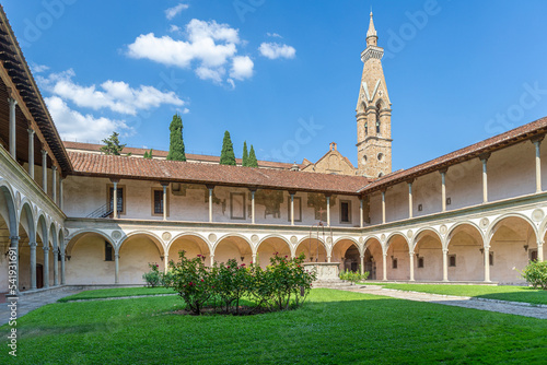 Grand Cloître de la Basilica di Santa Croce di Firenze, Italie