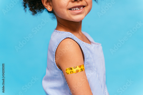 Obraz na płótnie Peple gettig vaccine for covid-19 virus, vaccination against coronavirus