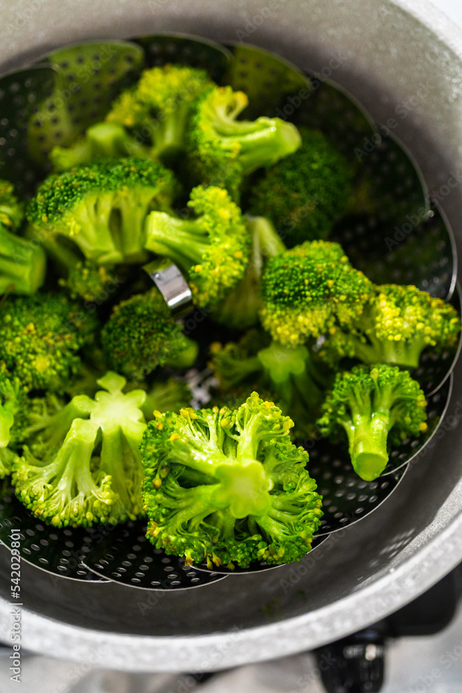 Steamed broccoli Steamed broccoli