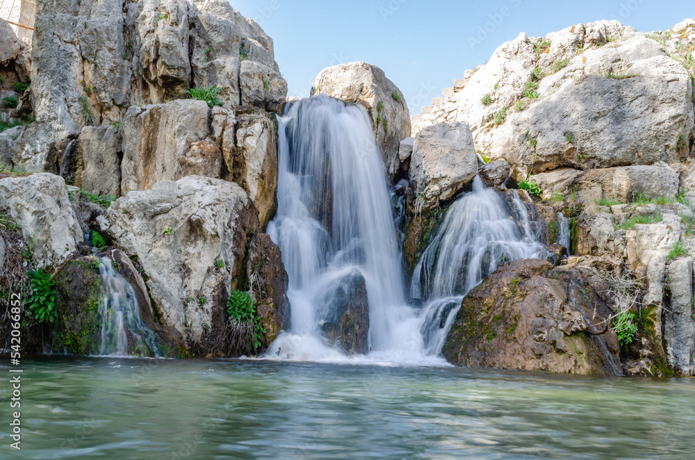 Obraz premium waterfall in the forest