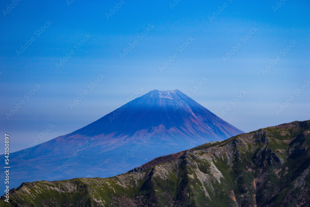 秋　南アルプス仙丈ヶ岳からの絶景　日本一位富士山
