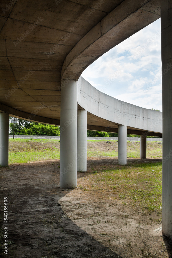 The ramp of the grade-separated road junction. The ramp of the grade-separated road junction.