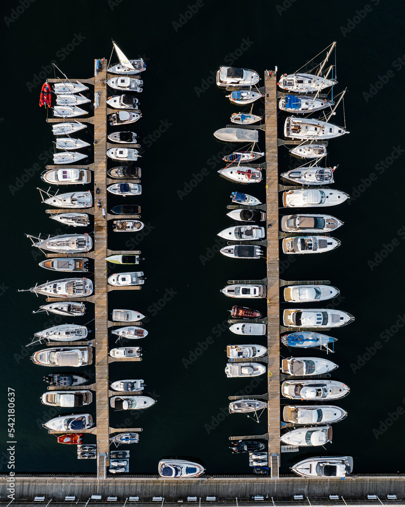 Fototapeta premium przystań jachtowa na molo w sopocie