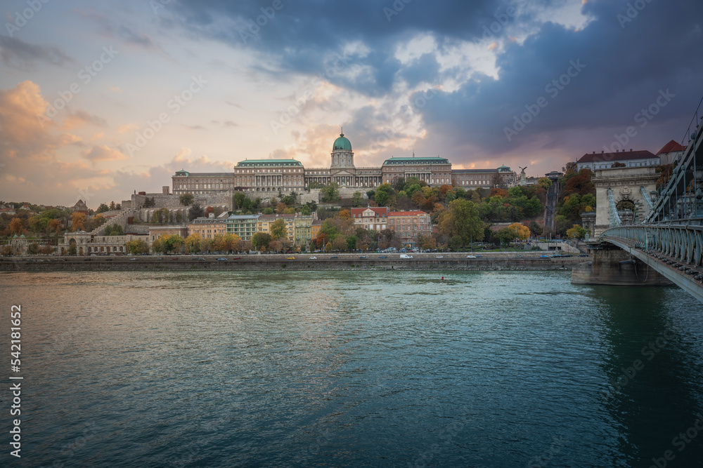Danube River Skyline with Buda Castle and Szechenyi Chain Bridge - Budapest, Hungary.