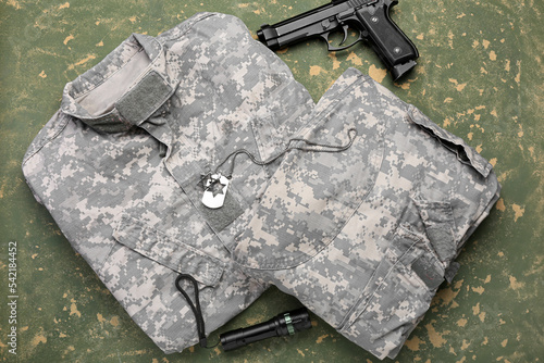 Military uniform, gun, flas...