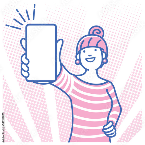 スマートフォンを手に持ち説明するカジュアルな若い女性