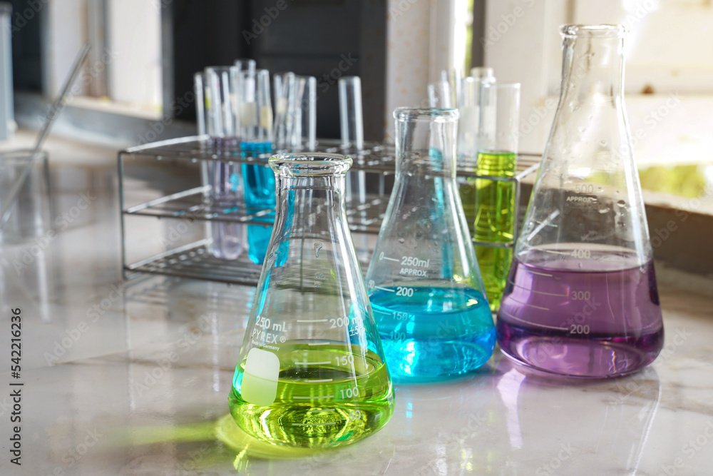 Chemical equipment placed on the preparation table in high school science laboratories in Asian countries. Soft and selective focus. Chemical equipment placed on the preparation table in high school science laboratories in Asian countries. Soft and selective focus.