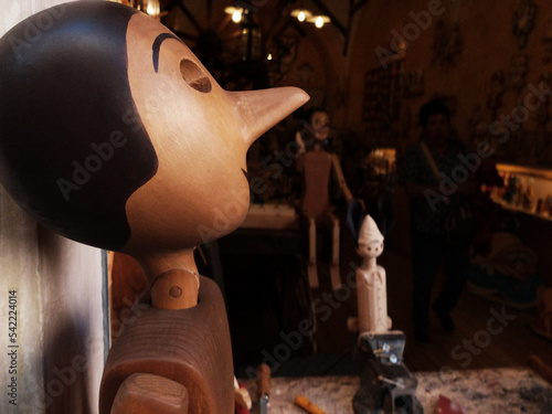 Canvas Print Wooden Pinocchio puppet in a puppet shop in Rome,Italy