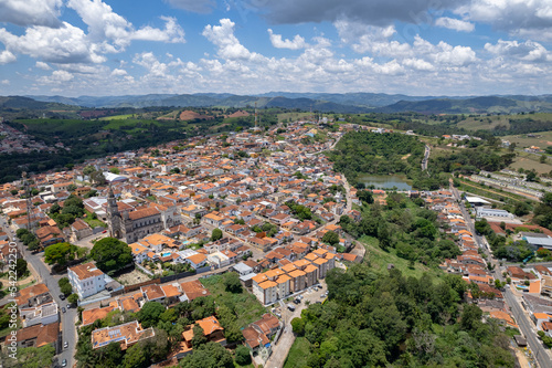 Ouro Fino city located in the interior of Minas Gerais. It is part of the Caminho da Fé, part of the mesh circuit and with several coffee plantations. Houses, trees and mild climate. © Paulo