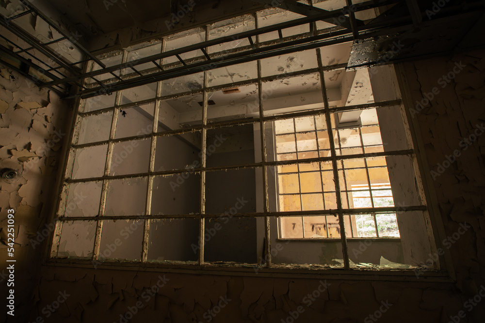 old prison window - obrazy, fototapety, plakaty 