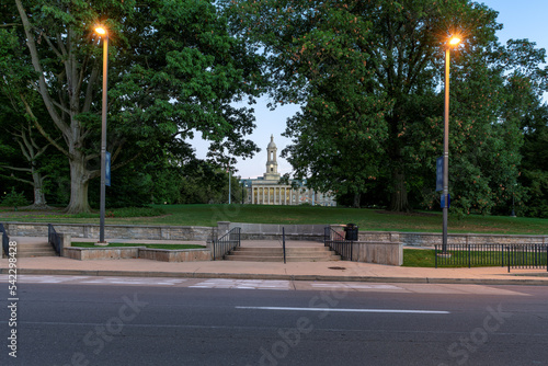 Obraz na płótnie The street view of the campus of Penn State University in early morning, State College, Pennsylvania. w salonie