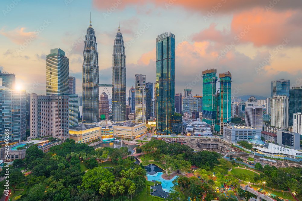 Naklejka premium Downtown Kuala Lumpur city skyline, cityscape of Malaysia