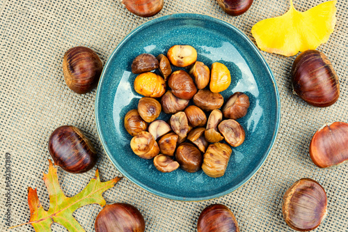 Roasted peeled chestnuts