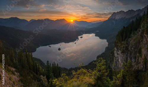 Germany, Bavaria, Scenic view of Eibsee lake at sunrise