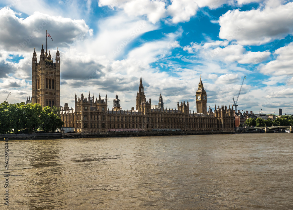 houses of parliament city