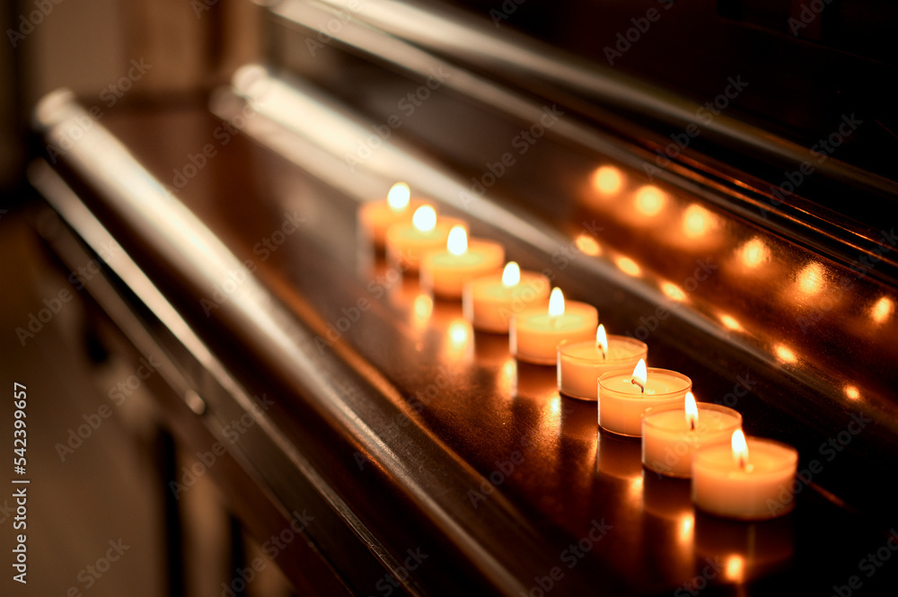 Piano et bougies