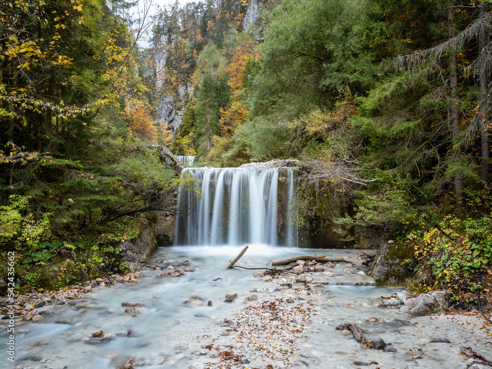 Obraz premium Martuljek lower waterfall, Slovenia