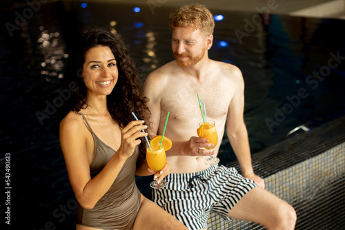 Young couple relaxing and d...