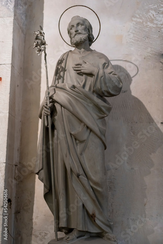 Statue de Saint-Michel