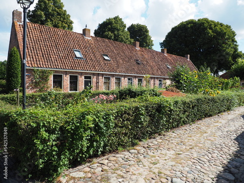 Obraz na płótnie Bourtange ist eine bewohnte ehemalige Festung in den Niederlanden w salonie