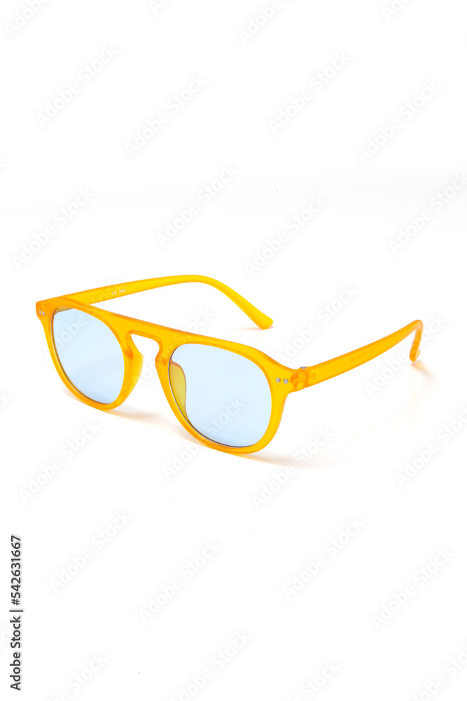 Fototapeta premium creative sunglasses on white background