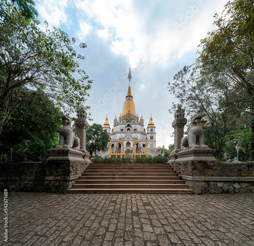 Buu Long pagoda has the unique combination of architectural style of India, Myanmar, Thailand and Vietnam, located at Ho Chi Minh city, Vietnam