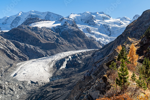 Morteratschgletscher und Berninagruppe im Herbst,  Pontresina, Engadin, Graubünden, Schweiz