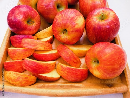 Apples fruit fresh red apple ripe juicyapples whole and sliced food malus domestica, seb, apel, apfel, Manzana, La Pomme, tafaha, yabloko, ringo no mi, la mela, ping guo,  sweet fresh healthy image  photo