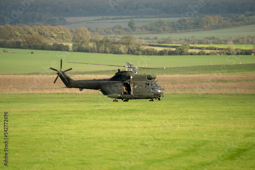 Slika na platnu British Royal Air Force Joint Helicopter Command (JHC) Puma HC2 Helicopter prepa