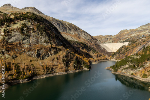 Obraz na płótnie Koelnbrein Dam in the Hohe Tauern range, a part of the hydroelectric power plant in Municipality Malta, Carinthia, Austria. w salonie