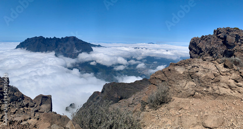 Vue sur la Piton des neige sur l'île de la Réunion