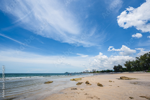 Fototapeta Naklejka Na Ścianę i Meble -  Landscape view of huahin beach with endless horizon at Prachuap Khiri Khan thaailand.Hua Hin Beach is one of the most popular beaches in Thailand