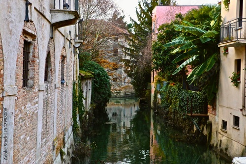 Passeggiando ed ammirando la città di Portogruaro - Italia photo