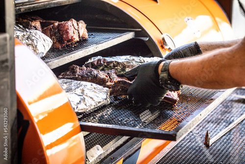 Refeições a base de churrasco estilo americano.