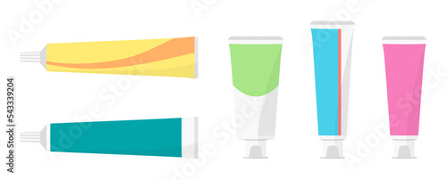 たくさんの歯磨き粉