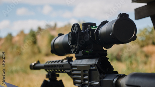 Russian-made sniper rifle at a shooting range © Кирилл Чернорубашкин