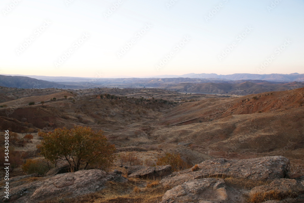 Mountains in Kurdish region between Erbil and Zab river. The geology of these strata consists of L-MioceneE Pliocene deposits Mountains in Kurdish region between Erbil and Zab river. The geology of these strata consists of L-MioceneE Pliocene deposits